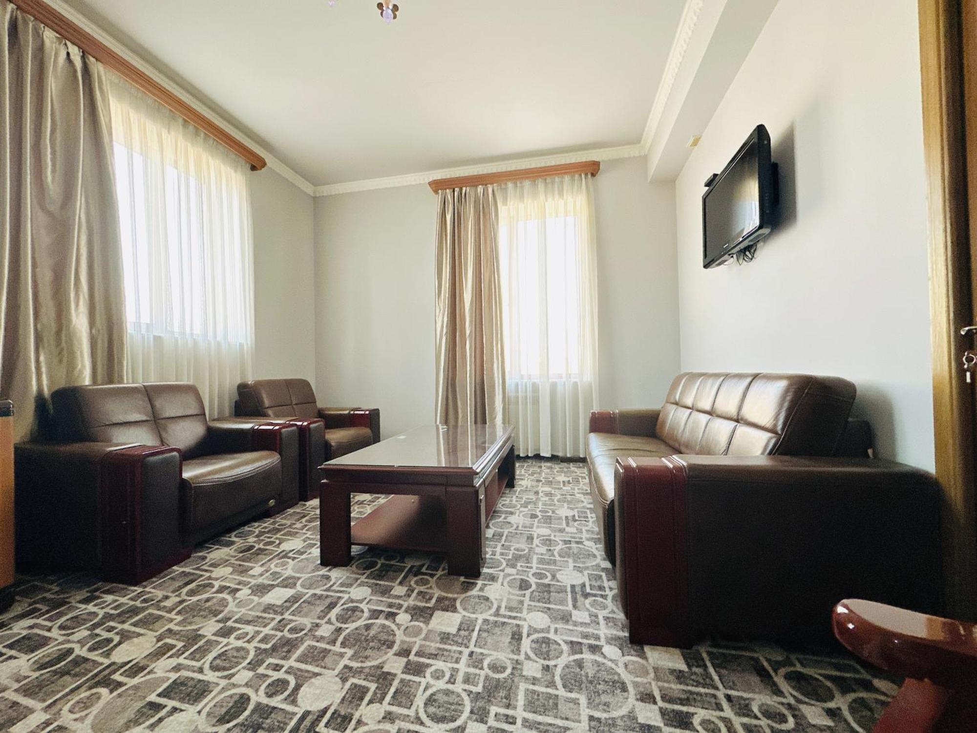 Sd Hotel Γιερεβάν Εξωτερικό φωτογραφία