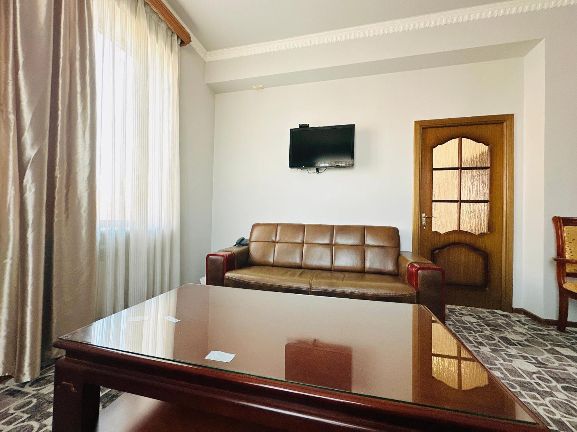 Sd Hotel Γιερεβάν Εξωτερικό φωτογραφία